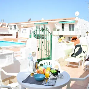 Margherita's San Eugenio Apartment